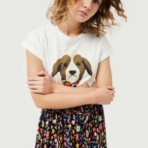 Camiseta con print de perro estampado floral