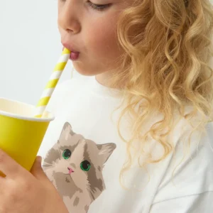 Camiseta de niña con estampado de Gatito